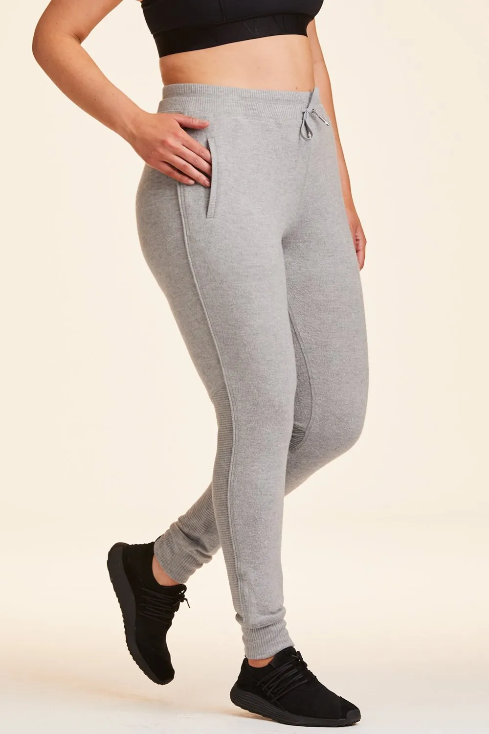 Wander Sweatpant